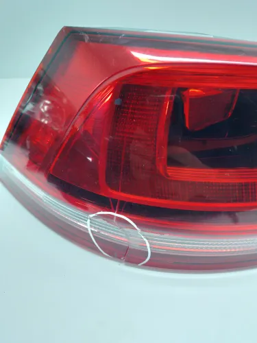 Lanterna Esquerda Vw Golf Variant Tsi 1.4 2015 /2016 /2017