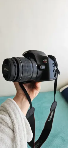 Câmera fotográfica Canon T3