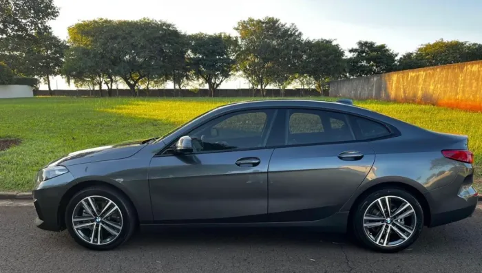 BMW 218I Gran Coupe Sport GP 1.5 Bi-turbo 2021