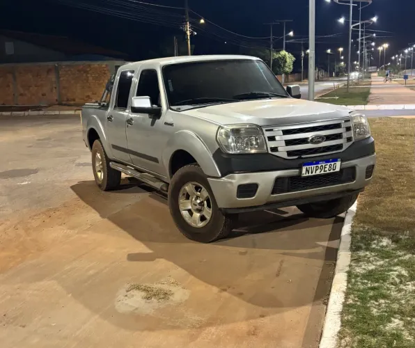Ford Ranger XLS 2.3 16V 145cv/150cv 4X2 CD 2011