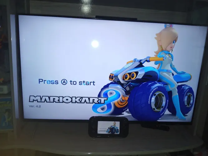 Wii U Desbloqueado 32GB + 500GB Hdd de Jogos + Controlhe Wii remote com nunchunk + Brinde
