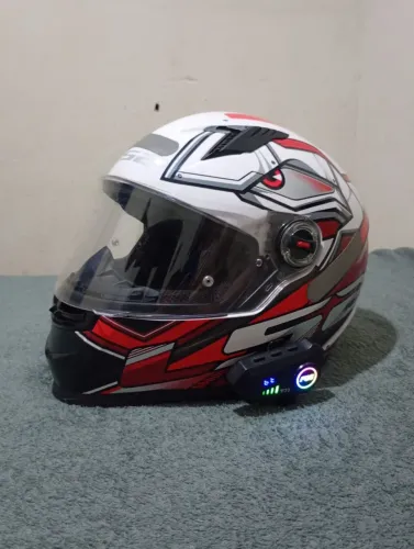 Capacete ls2 e intercomunicador 