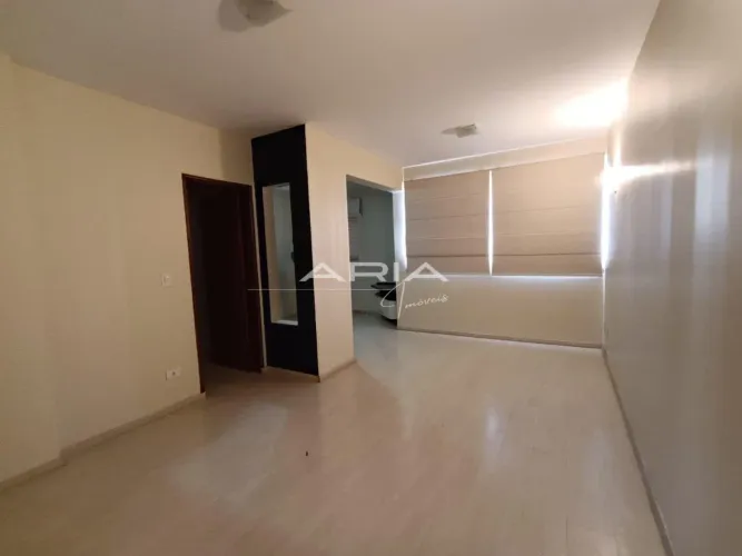 Apartamento à VENDA no Ed. Mediterranee, região central de Londrina PR.