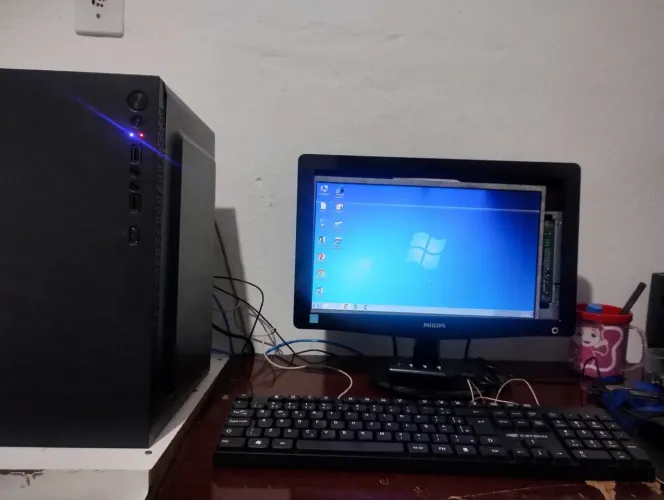CPU Teclado e Mouse