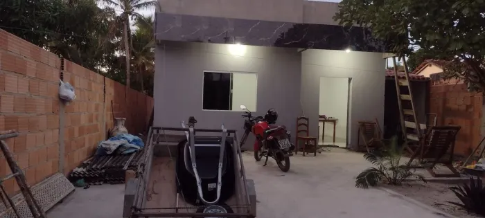 Vendo casa em nova Viçosa BA 