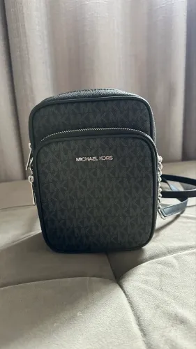 Bolsa MK transversal