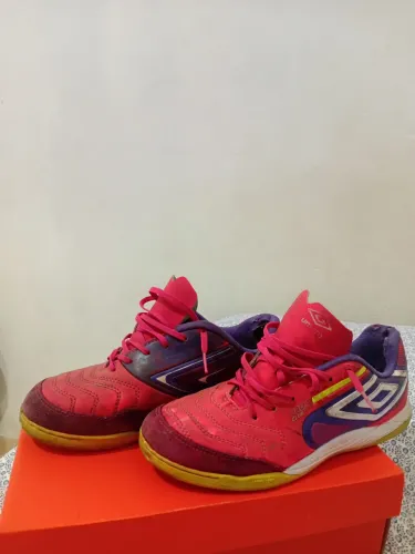 Chuteira Umbro Pro 5