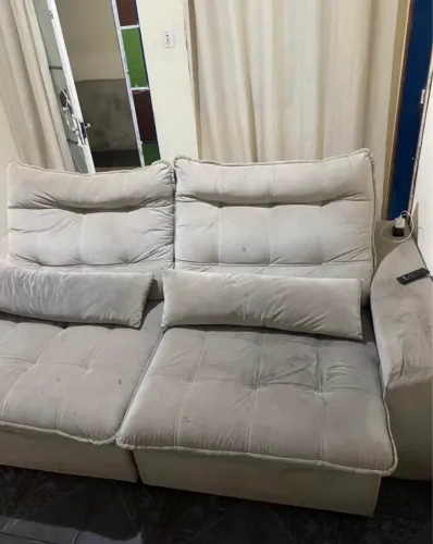 Sofá retrátil