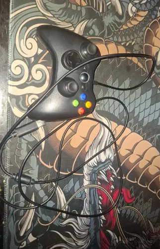 CONTROLE GENÉRICO XBOX USADO