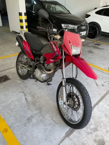 Nxr 150 Bros es