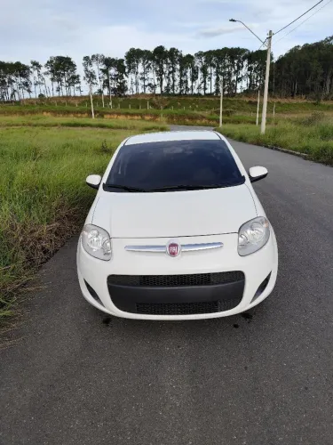 Fiat Palio Attractive 1.0 EVO Fire Flex 8V 5P 2015