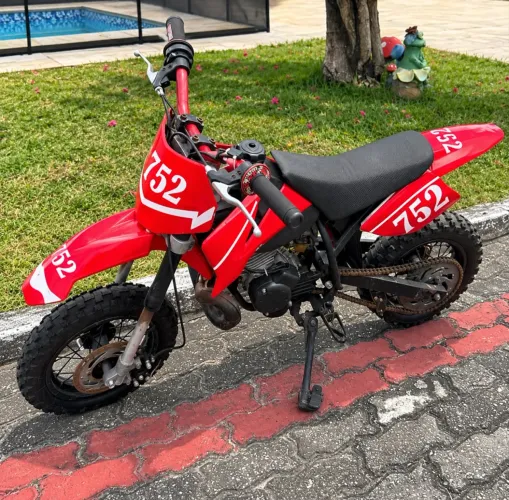 Mini moto infantil 50cc a gasolina estilo cross
