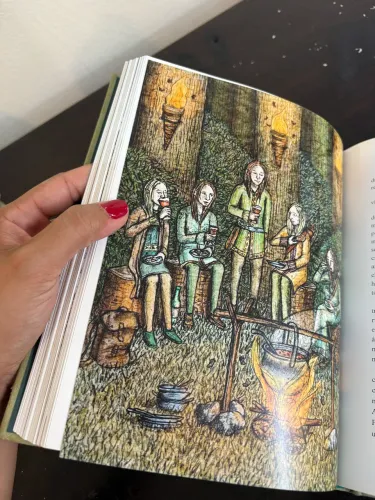 Livro raro ilustrado O Hobbit