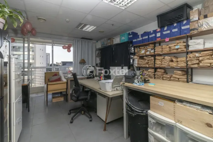 Sala / Conjunto Comercial à venda Rua Vieira de Morais, Campo Belo - São Paulo