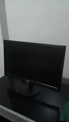 Monitor AOC 19 p , 60 hz , HD , antirreflexo , em perfeito estado .