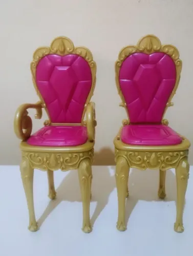 Cadeira Castelo Diamante da Barbie