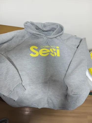 Blusa de moletom cinza Colégio Sesi