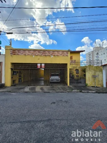 Sobrado à venda e locação no Parque Assunção - Taboão da Serra/SP - 280m² - 5 dormitórios