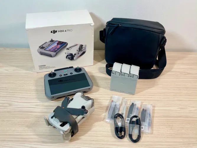 Drone DJI Mini 4 Pro FLY MORE - SEMINOVO 