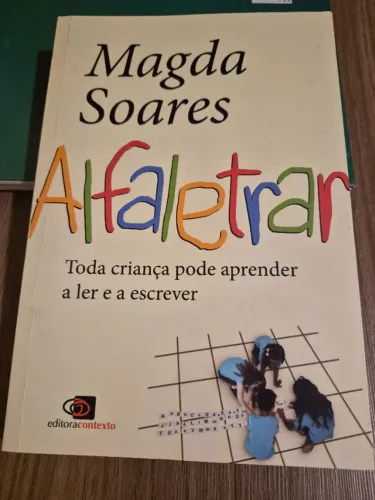 Livro novíssimo Alfaletrar