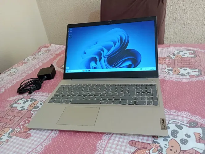Notebook Lenovo 11°GER / SSD 128GB / 4GB-DDR4