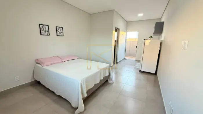 Apartamento Kitnet para Alugar em Jardim Santa Clara do Lago I