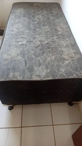 Cama de solteiro 