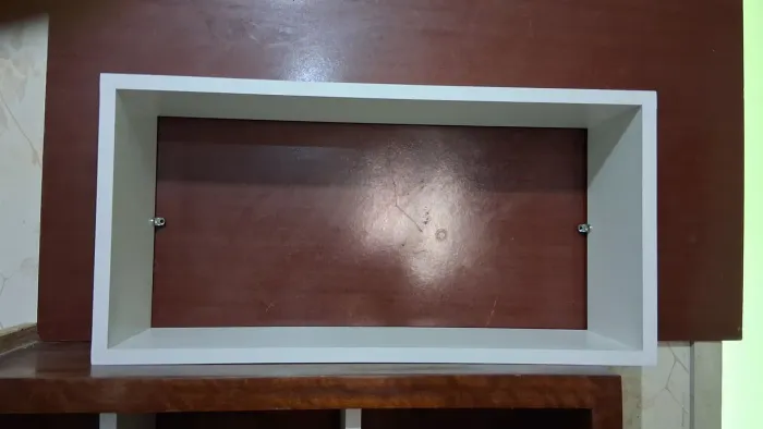 VENDO NICHO NV 84 9 8889.5512 Mede 60 Cm Comp x 30 Cm Alt x 15 Cm Profund MDF MACIÇO