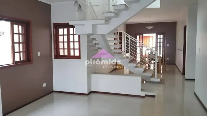 Casa à Venda em Jacareí, 3 Dormitórios + Linda Edícula, Área Gourmet, em Região Privilegia