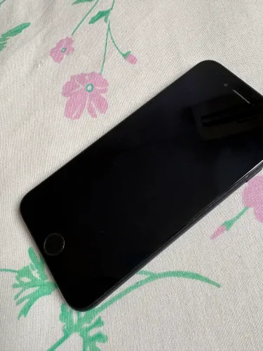 iPhone SE 2º geração 