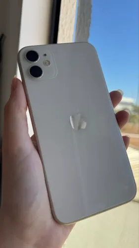 iPhone 11 128GB impecável 1.000,00 todo original