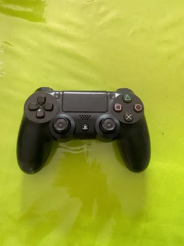 Controle de PS4 original seminovo