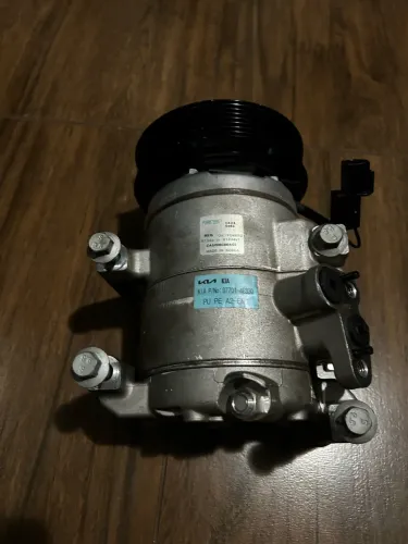 Compressor do ar condicionado KIA BONGO 2500 26/27.
