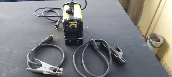 Maquina de solda ESAB BANTAM 2.5