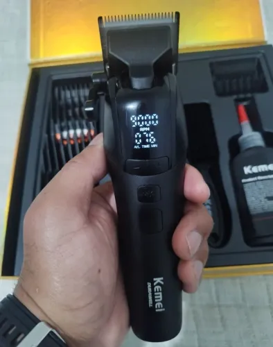 Máquina de Cortar Profissional KEMEI