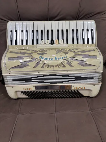 Sanfona Bianco Freres