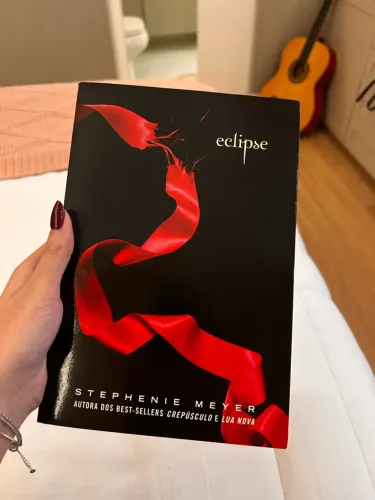 Livro a venda (Crepúsculo)