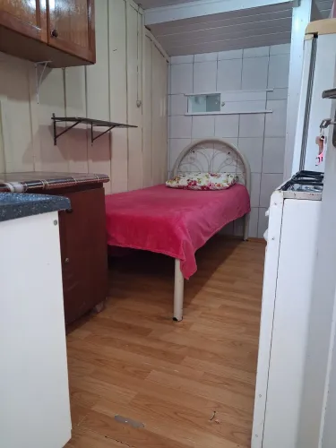 Kit quarto Mobiliado próx term portao 750 00