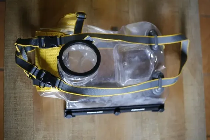 Bolsa Estanque Profissional Ewa Marine (marca Alemã) para Cameras DSLR