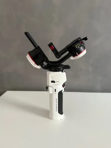 Estabilizador Zhiyun Crane M3