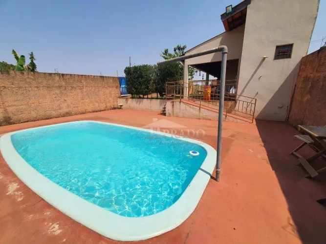 Chácara com 2 dormitórios à venda, 250 m² por R$ 210.000,00 - Balneário Tibagi - Ibiporã/P
