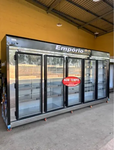 EXPOSITOR -CÂMARAS FRIAS SOB MEDIDAS 