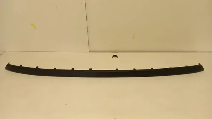 Aplique friso Moldura parachoque traseiro Jetta 08/10 original usado