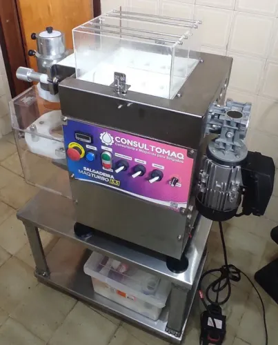 Salgadeira MAQturbo 5.5 Consultomaq + Tacho Elétrico