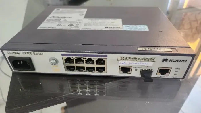 Switch Gerenciavel Huawei Quidway s2700