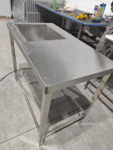 Pia Inox Reforçada 2,80x0,60x0,90m Contraventada Tampo Chapa 20