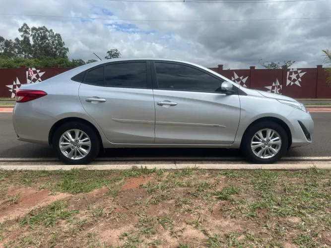 Yaris Sedan 1.5 XL 2019 67.700km