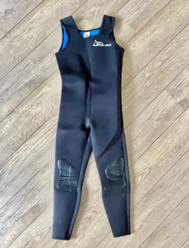 Roupa de mergulho em neoprene 3mm PINO (jardineira)