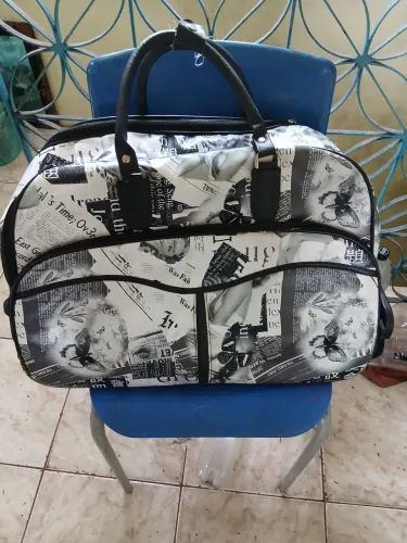 Bolsa de rodas com esticador