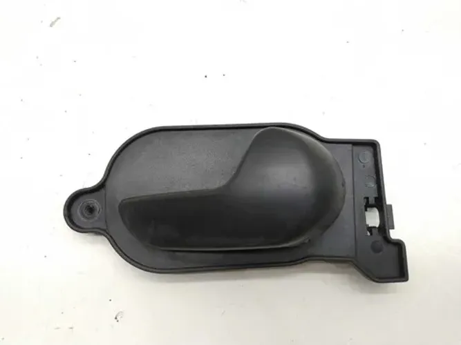Maçaneta Interna Traseira Esquerda Ford Fiesta 2004